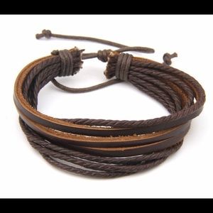NEW❤️Brown Leather adjustable Bracelet